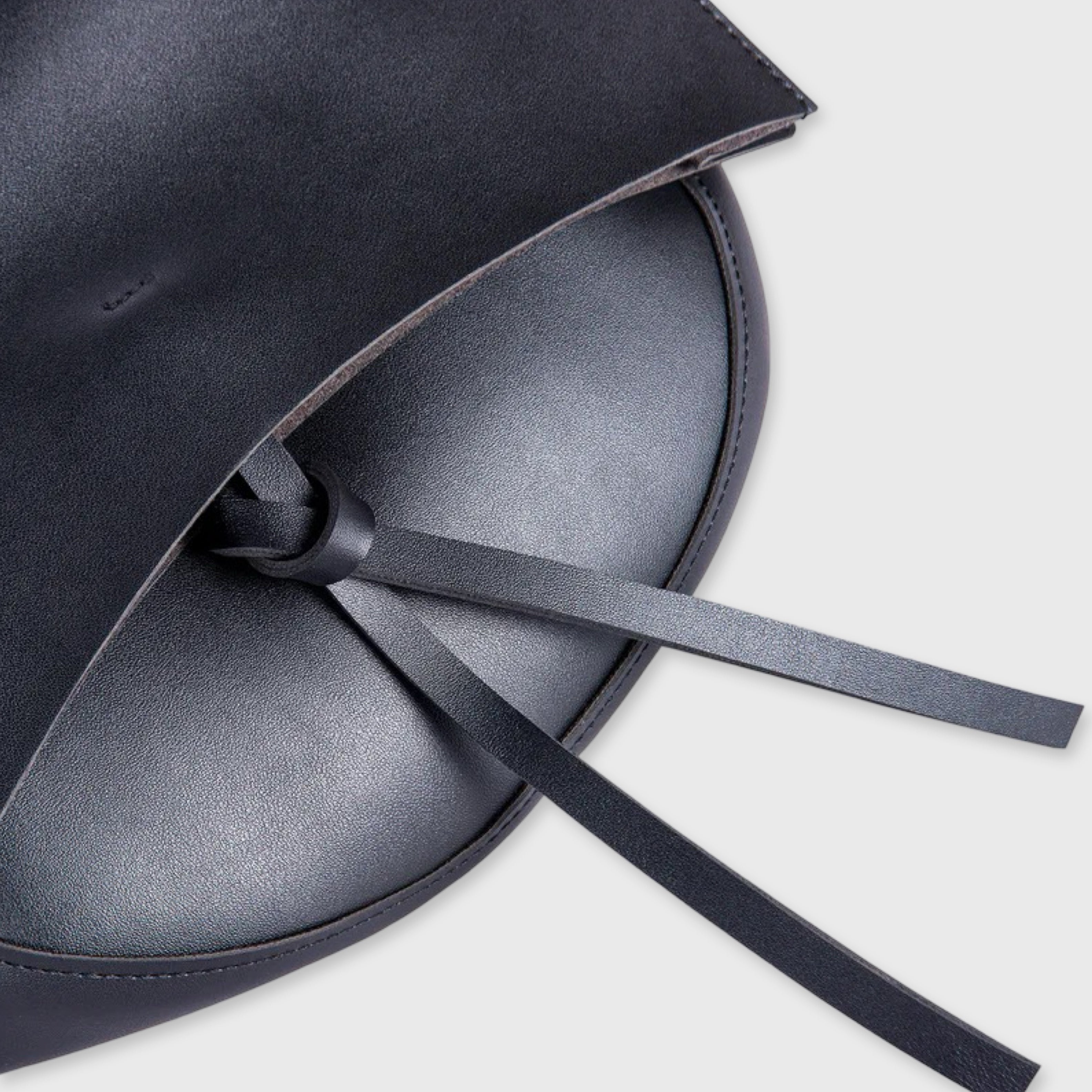 Saddle
