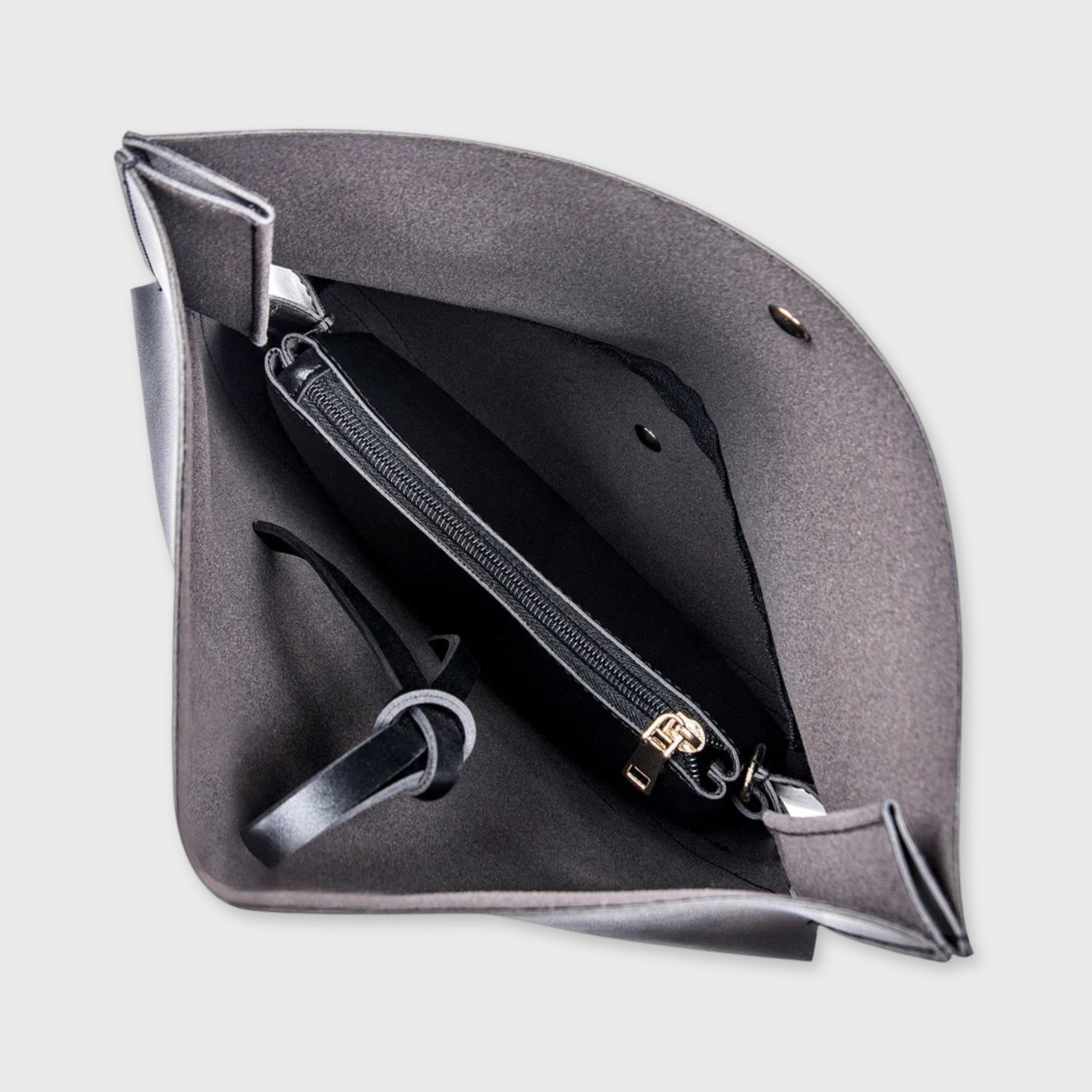 Saddle