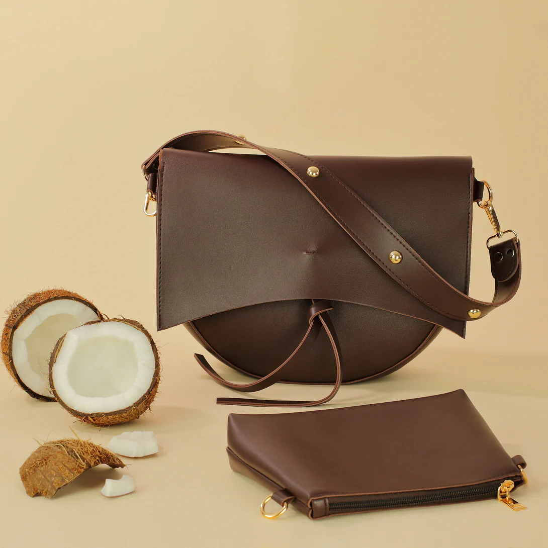 Saddle